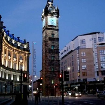 City Centre Apartment W Parking & Hyperoptic Wifi Glasgow Eksteriør billede
